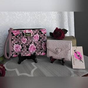 Betsey Johnson LUV Betsey Bundle Crossbody And Wallet.